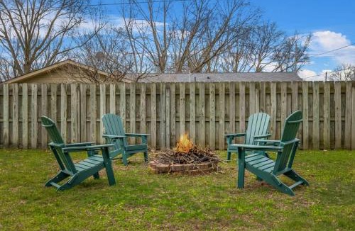 Stevensville House | Golden Crest Getaway