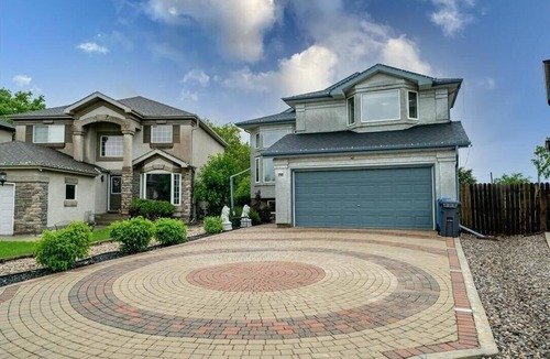 Winnipeg Apartment | Golden Eagle, Basement Suite