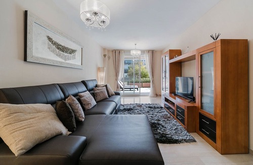 Platja de l'Arenal Apartment | Golden Gardens Luxury Wifi A/C & GYM