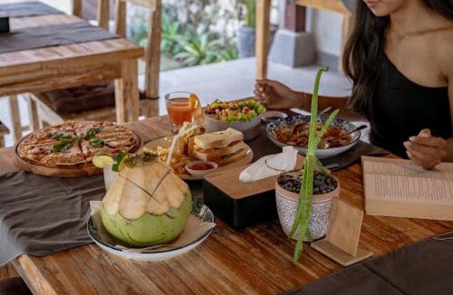 Penida Island House | Golden Garuda Cottages at Diamond Beach Hills