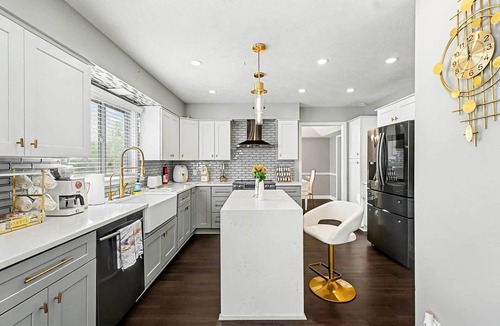 West Omaha House | Golden Haven 5BR 4 Baths | Arcade, Bounce & Play House