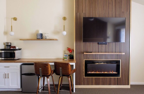 Calistoga Hotel | Golden Haven Hot Springs