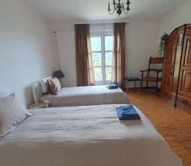 Collina d'Oro Bed & Breakfast | GOLDEN HILL - Elegant bright and spacious rooms with garden and shared kitchen a short walk from the supermarket