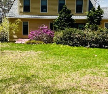 Georgetown House | Golden Hill Oasis