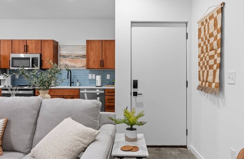 Downtown Chattanooga Villa | Golden Hour - A Southside Home