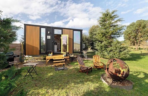 Glenlyon House | Golden Hour Hideaway by Tiny Away