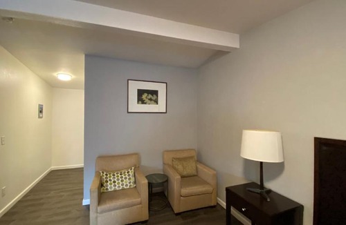 Kent Hotel | Golden Kent Motel