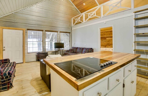 Golden Meadow Cabin | Golden Meadow Getaway: Waterfront Retreat w/Deck