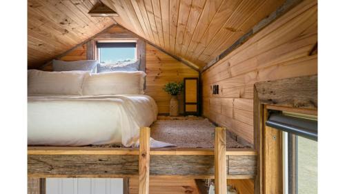 Ross Creek House | Golden Plains by Tiny Away