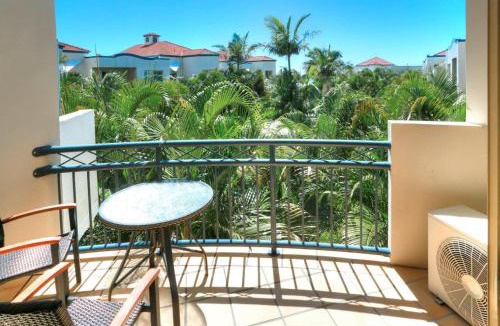 Tugun Resort | Golden Riviera Absolute Beachfront Resort