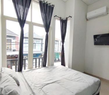 Sedati House | Golden Rose Homestay Surabaya