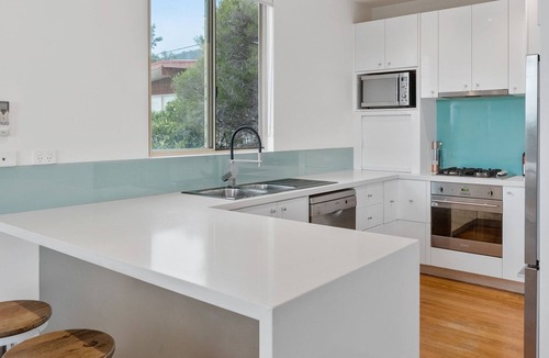 McCrae House | Golden Sands - McCrae