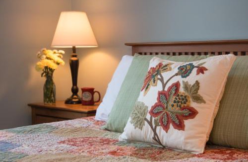 Proctorsville Bed & Breakfast | Golden Stage Inn