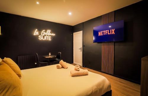 Lens Apartment | Golden Suite - Elegance - Private Spa Jacuzzi