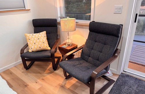 Brookings Apartment | Golden Sunset Studio