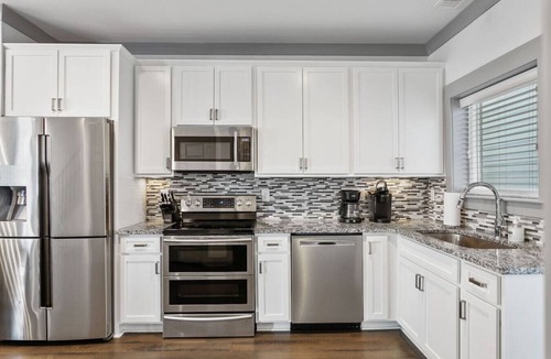 Edgehill Villa | Golden Triangle Walk to Gulch & 12 South 4BR/3.5BA
