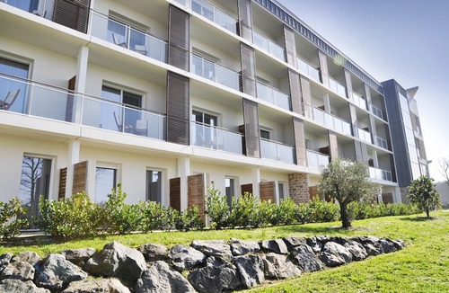 Carquefou Hotel | Golden Tulip Nantes Carquefou Suite