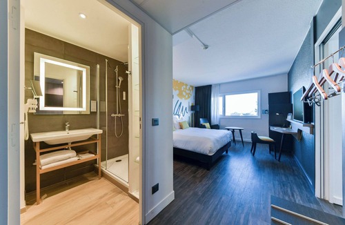 Saint-Witz Hotel | Golden Tulip Roissy Saint Witz