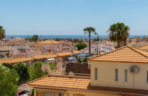 Orihuela Costa Ski Chalet | GoldenCore by Fidalsa