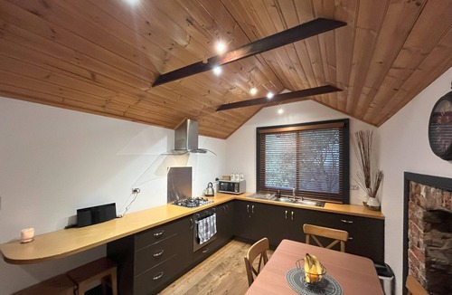 Beechworth Cottage | Goldfields Cottage centrally located in Beechworth