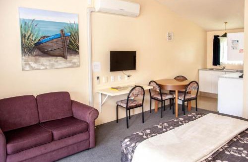 Waihi Hotel | Goldmine Motel