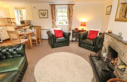 Barnard Castle House | Goldsborough Cottage