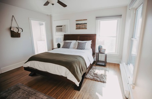 Heart of Missoula Hotel | Goldsmith's Riverfront Inn