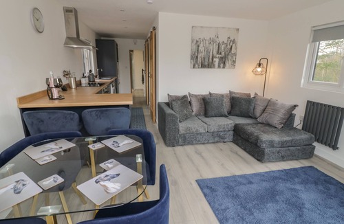 Kidderminster Cottage | Goldthorne Lodge