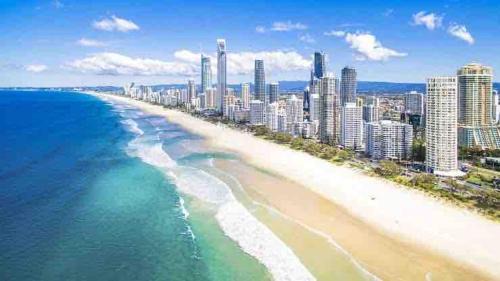 Broadbeach Apartment | Goldy Studio Apartment at Aruba Broadbeach