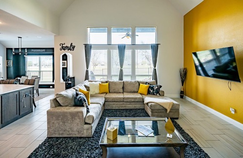 Royse City House | Golf and Family retreat!