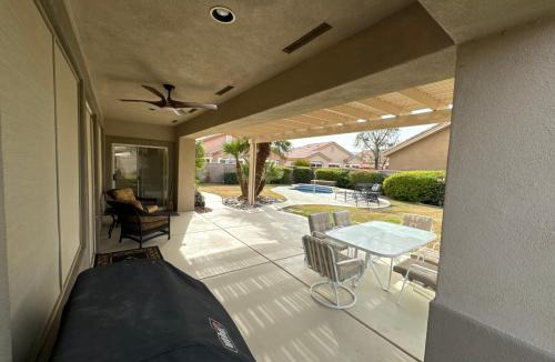 Desert Palms House | Golf Community Desert Getaway 3 Bedrooms 2 Bath