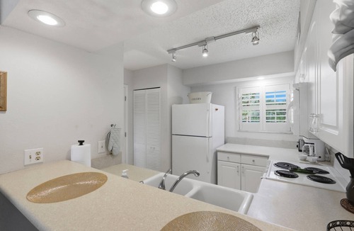 Wesley Chapel Condo | Golf Condo | Lake & Pool Views | Sleeps 4 | Saddlebrook Resort