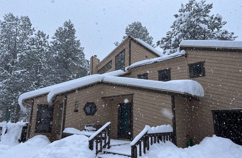 Angel Fire House | Golf Course and Mountain View - MINUTES from the Resort