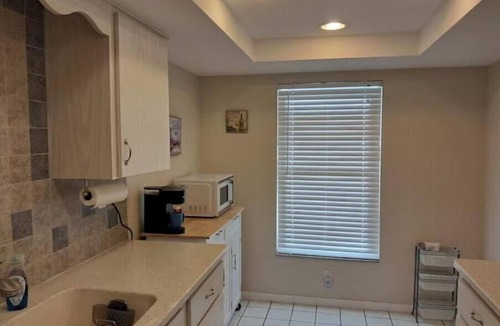 Sun 'N Lake Condo | Golf Course Beauty