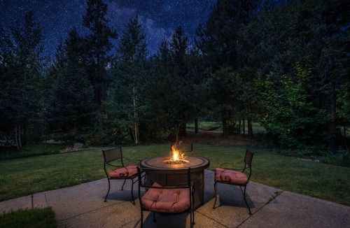 Leavenworth House | Golf Course | Club Pool | Near Lake | Dogs | BBQ