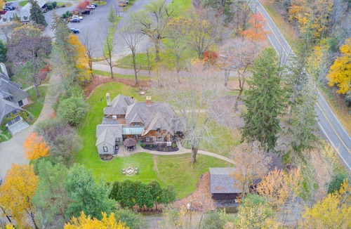 Spring Brook House | Golf Course Cottage that sleeps 8