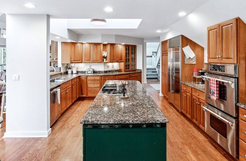 Quechee House | Golf Course, Fireplace, Pool Table - The Oasis*