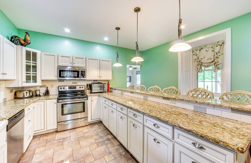 Hollidaysburg House | Golf Course On-Site: Spacious Hollidaysburg Home!
