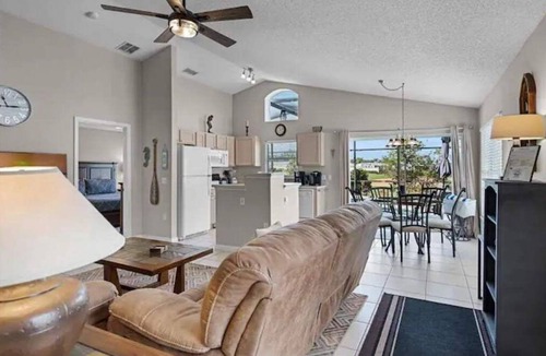 Haines City House | Golf Course Retreat