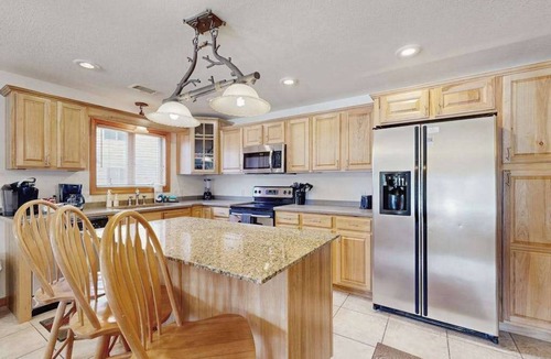 Arkdale Condo | Golf Course View Condo, w/Jetted Tub, Fireplace, Shared Pool & Hot tub