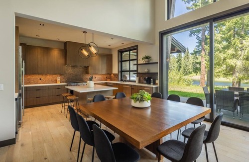 Cle Elum House | Golf Course View, Fire Pit & Suncadia Pool Access