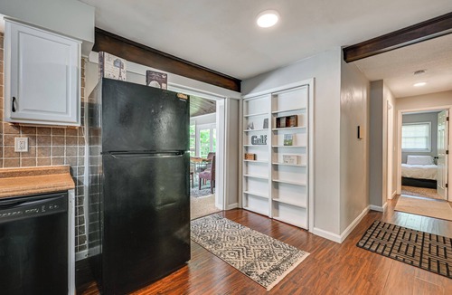 Vine Grove House | Golf Course Views & Games Galore - Vine Grove Gem!