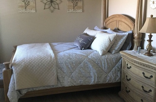 Fallbrook House | Golf courses, Wineries, beaches