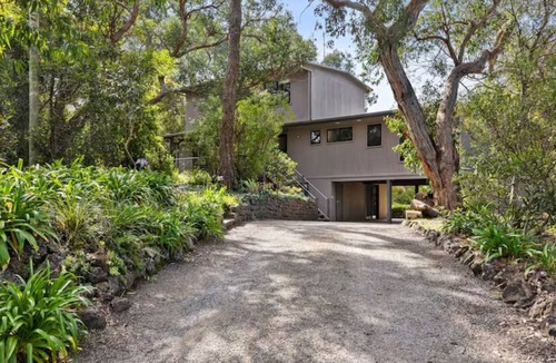 Anglesea House | Golf Edge - Ideal escape for Golf Enthusiasts