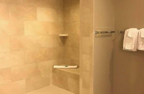 Fairfield Bay Resort | Golf Getaway Dream Resort 2BR.