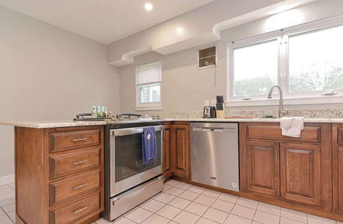 Adams House | Golf House by Mt Greylock - Walkable Adventures!