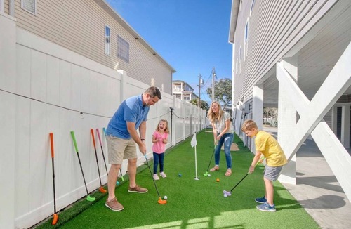 Crescent Beach House | Golf Sim, Theater, Games, Walk to Beach, Sleeps 28