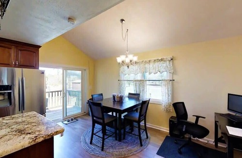 Monterey House | Golf & Southern Comfort Cape with Loft at The Cove