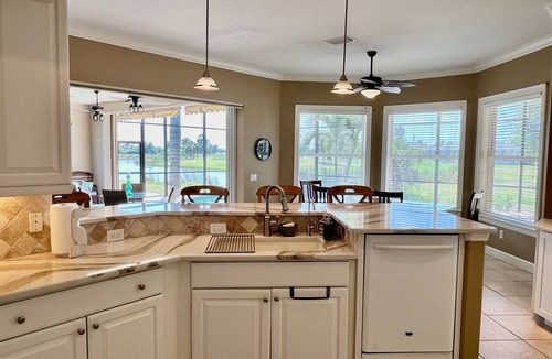 Burnt Store Isles House | Golf, Swimming, Sunshine and so close to Downtown Punta Gorda!