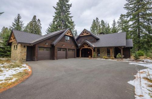 Cle Elum House | Golf View, Hot Tub, Suncadia Pool Access